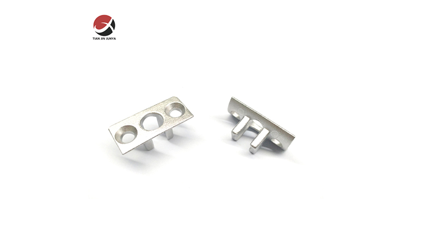 不(bú)鏽鋼鑄(zhu)造機械(xiè)設備零(líng)部件（來(lai)圖來樣(yang)定制加(jia)