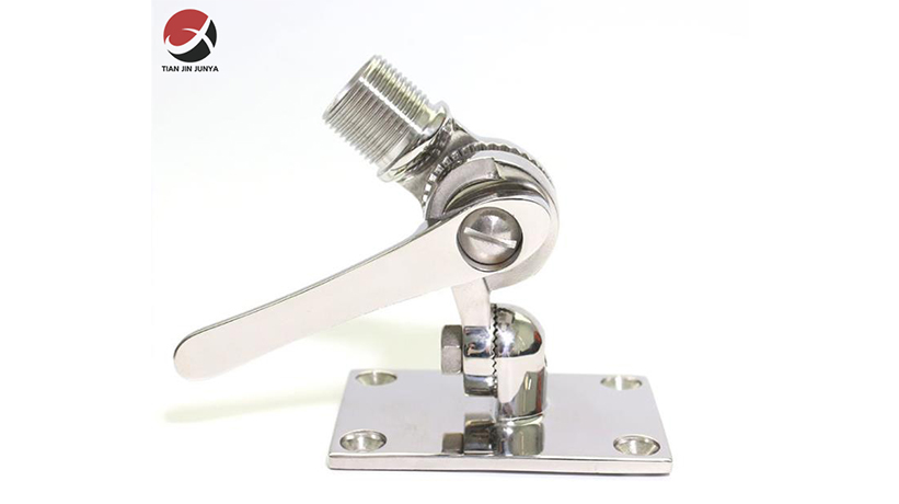 不(bú)鏽鋼316船用五(wǔ)金配件-底座(zuò)調節式天線(xiàn)